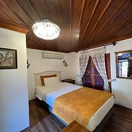 White Garden Hotel