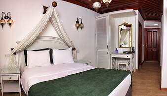 White Garden Hotel