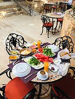 White Garden Hotel