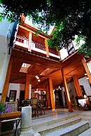 White Garden Hotel