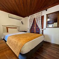 White Garden Hotel