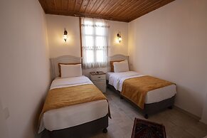 White Garden Hotel
