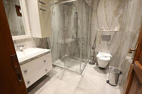 White Garden Hotel