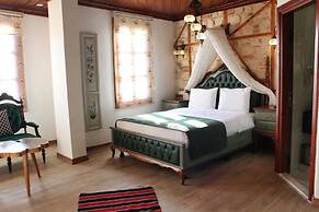 White Garden Hotel