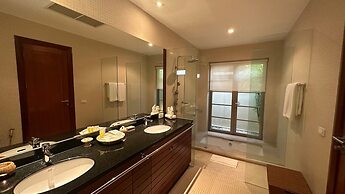 The Residence Resort