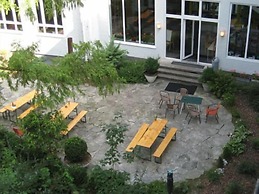Muffin Hostel