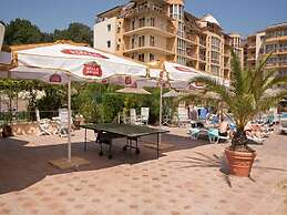 Joya Park Complex