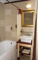 Evergreen Budapest Bed & Breakfast and Guest House