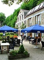 Hostellerie La Villa Des Roses
