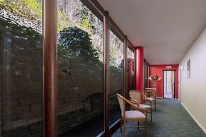 Hostellerie La Villa Des Roses