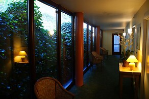 Hostellerie La Villa Des Roses