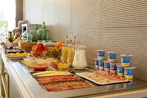 Hotel YIT El Postigo