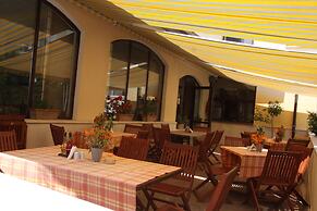 Asti Arthotel