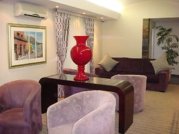 Signal Hill Lodge