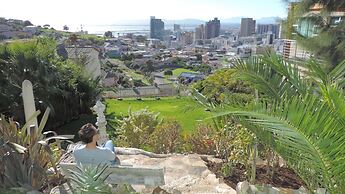 Signal Hill Lodge