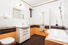 Hotel Sharingham