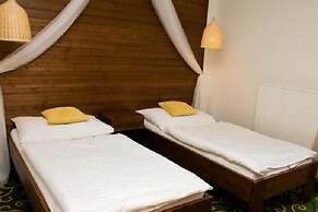 Hotel Sharingham