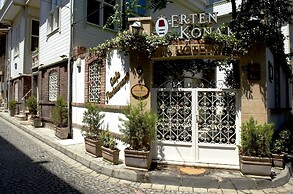 Erten Konak - Special Class