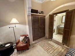 Riad Jona