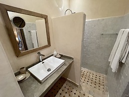 Riad Jona