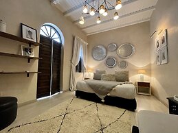 Riad Jona