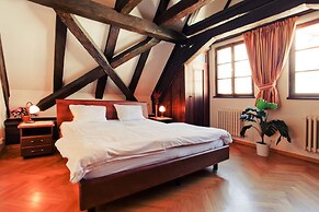 Residence Thunovska 19