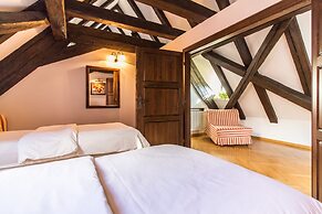 Residence Thunovska 19