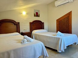 Aparthotel Pinosol