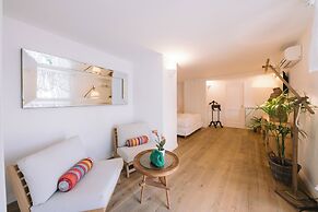 Villa Mary Suites