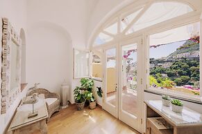 Villa Mary Suites