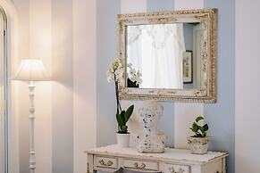 Villa Mary Suites