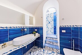 Villa Mary Suites