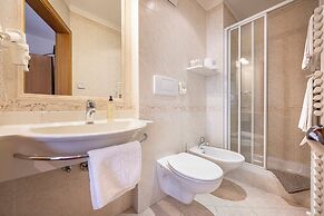 Hotel Touring