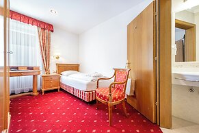 Hotel Touring