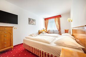 Hotel Touring