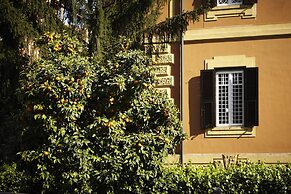 21 Aprile House