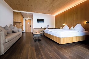 Kronplatz Resort Hotel Kristall