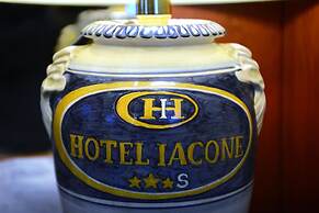Iacone