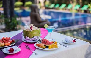 Royal Empire Hotel