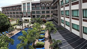 Royal Empire Hotel