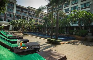 Royal Empire Hotel