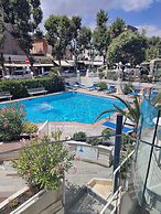Hotel Ambassador