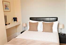 Alcuin Lodge