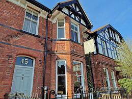 Alcuin Lodge