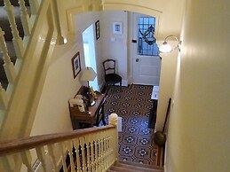 Alcuin Lodge