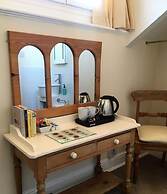 Alcuin Lodge