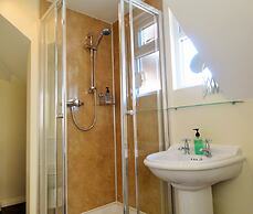 Alcuin Lodge