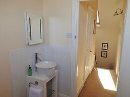 Alcuin Lodge