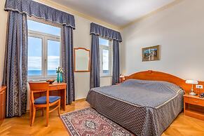 Hotel Galeb