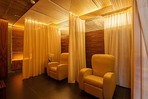 DUPARC Contemporary Suites